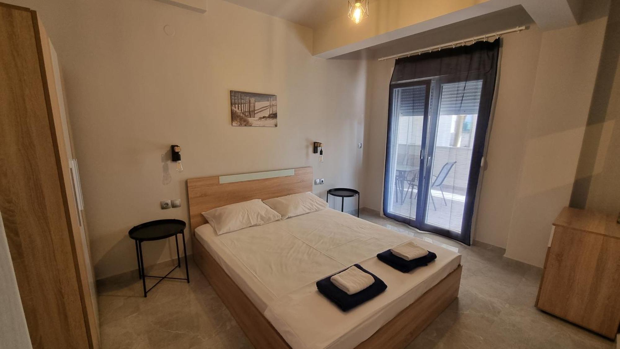 Seaside Luxury Suites Paralía Extérieur photo